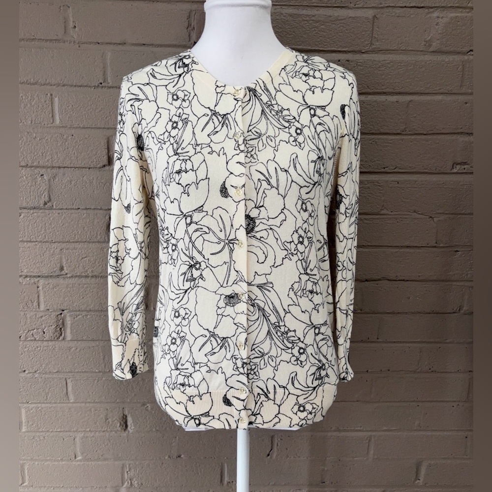 LOFT Floral Print Cardigan Sweater / Crystal button M